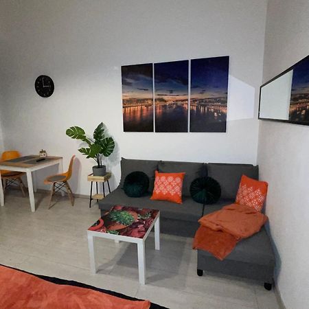 Marylin New Apartment Free Parking At Riverside Budapest Exterior foto